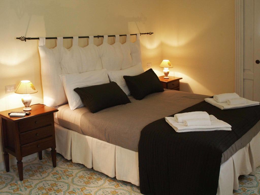 Sine Tempore B&B Manduria Szoba fotó